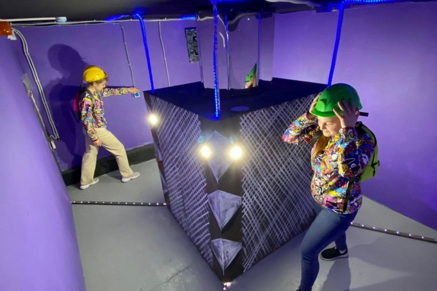 Квест в реальности Among Us от компании Quest Center Квест в реальности Among Us от компании Quest Center